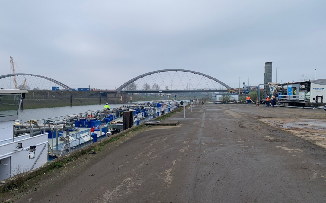 ENDEGS GmbH führt erste Schiffsentgasung nach offizieller Inbetriebnahme der Entgasungsstelle im Hafen von Duisburg durch